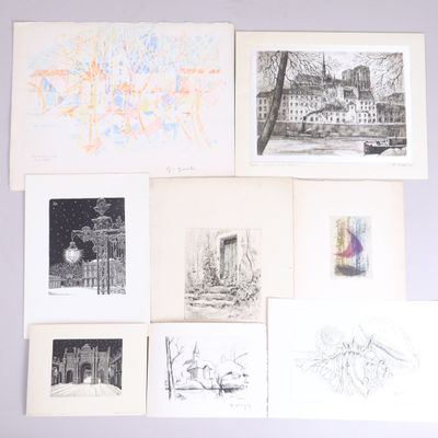 il y a beaucoup de dessins sur le mur de cette pièce