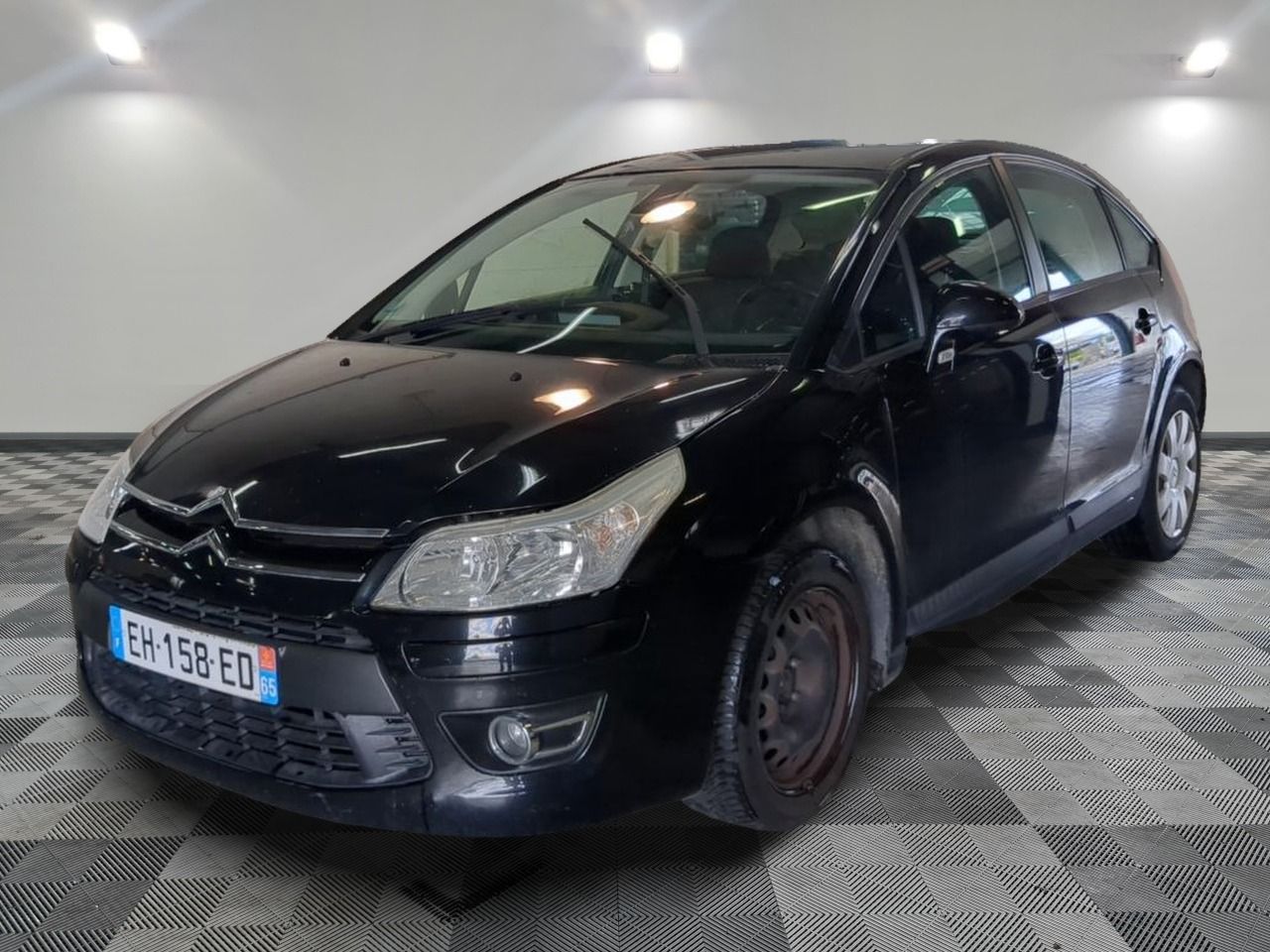 CITROEN - C4 HDI 110 FAP AIRDREAM COLLECTION BMP6 - GO - Mise en service: 31/03/2009 - Barre de maintien du capot cas...