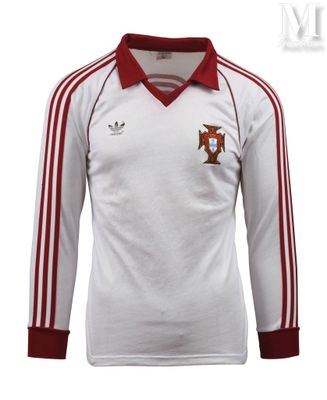 Han SHÉU. Maillot N°6 de l'Équipe Nationale du Portugal port…