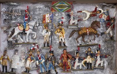 Hachette, Starlux et divers. Lot 1er Empire et autres.