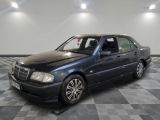 une photo d'une Mercedes-Benz, Benz, Benz, Benz, Benz, Benz, Benz, Benz, Benz, Benz, Benz, Benz, Benz, Benz, Benz, Benz, Benz, Benz, Benz, Benz, Benz, Benz, Benz, Benz, Benz, Benz, Benz, Benz, Benz, Benz, Benz, Benz, Benz, Benz, Benz, Benz, Benz, Benz, Benz, Benz, Benz, Benz, Benz, Benz, Benz, Benz, Benz, Benz, Benz, Benz, Benz, Benz, Benz, Benz, Benz, Benz, Benz