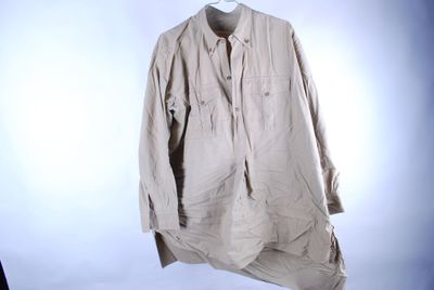 Une chemise française