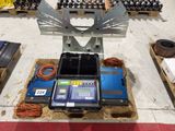 a machine that is sitting on top of a pallet