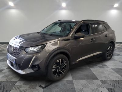 La nouvelle Toyota Highland 2020 est exposée dans un showroom