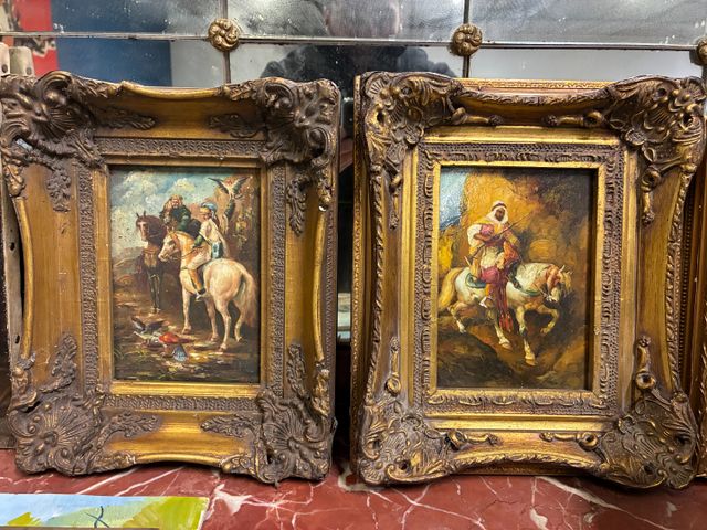 École orientaliste XXe. En pendant, « Guerriers à cheval ». Huile...