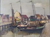 un tableau représentant des bateaux amarrés dans un port, avec des bâtiments en arrière-plan