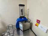 a machine that is sitting on a table in a room