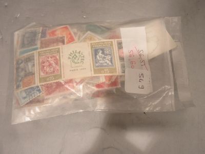 Lot DE Timbres Poste France ET Etranger Dont Neufs 30 …