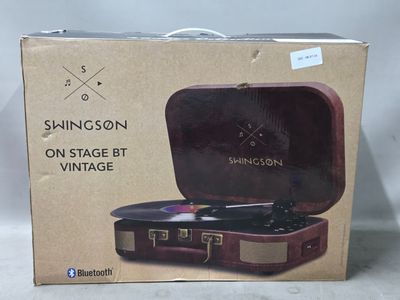 une boîte contenant un tourne-disque