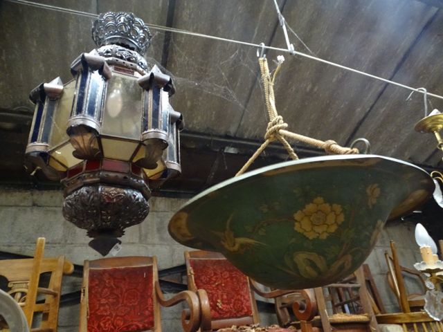 Lanterne et suspension