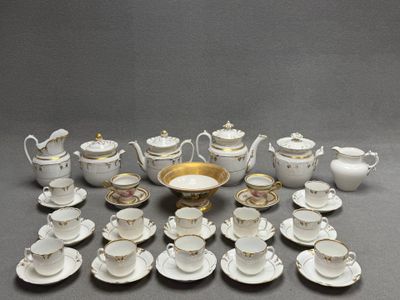 Partie de service de thé/café en porcelaine XIX°