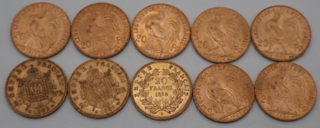 Dix pièces de monnaie en or à valeur faciale de vingt francs (dif...