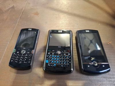 5 téléphones HP Ipaq Rmkt Voice Messenger et Ipaq Rmkt Data …