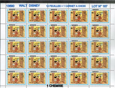 Le timbre représente Mickey Mouse et Pluto, Pluto, Pluto, Pluto, Pluto, Pluto, Pluto, Pluto, Pluto, Pluto, Pluto, Pluto
