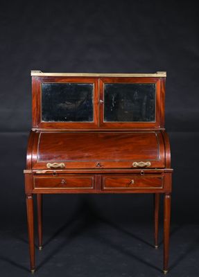 Bureau à cylindre à guillotine en acajou et placage d'acajou…