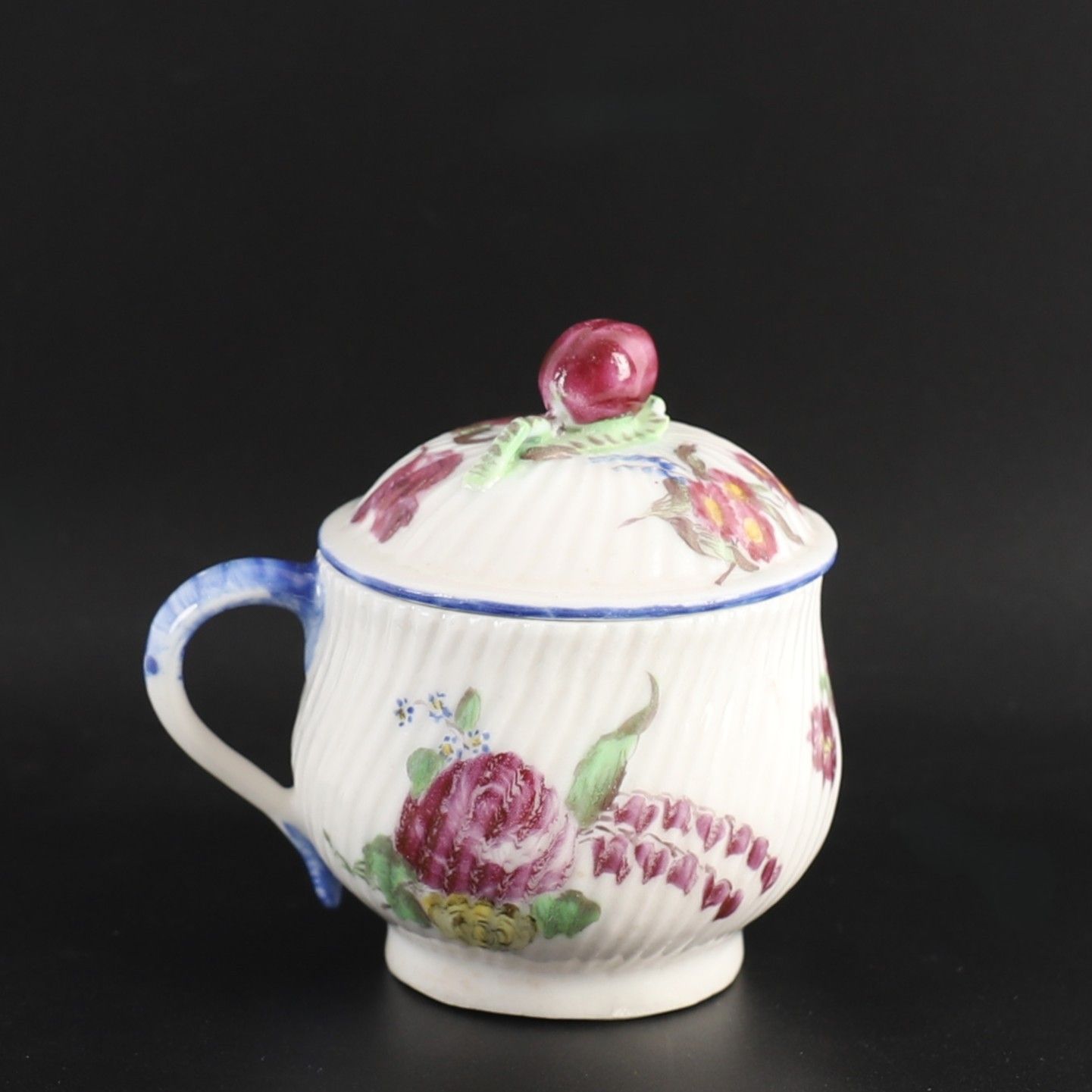 Objets d'art & Curiosités