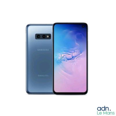 samsung galaxy s10e smartphone with a blue screen and a white background