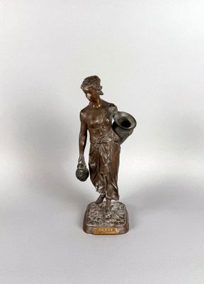 D'après DROUOT, Rosée, sujet en bronze à patine brune signée… - Photo 1
