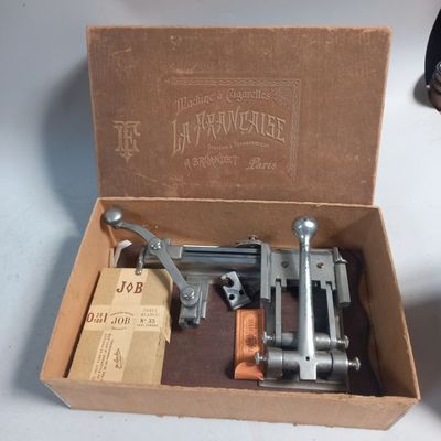 a box with a machine inside of it on a table