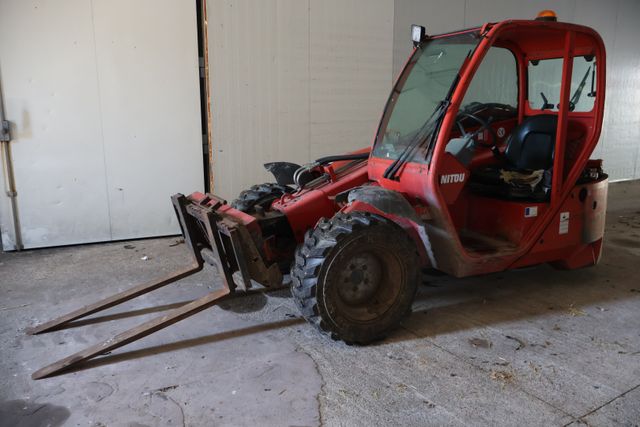 Chariot télescopique MANITOU SLT 415B série 2-E2, de 2007, 4229 h...