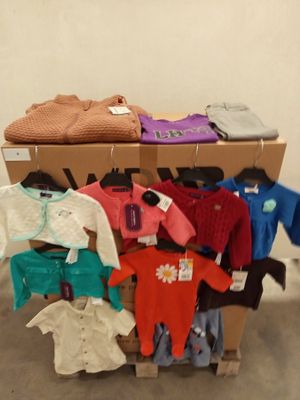 lot de 120 pieces de textiles pour enfants - 100% marques