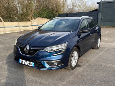 RENAULT MEGANE Berline TCe 130 Energy Limited - Genre : VP -…