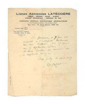 un gros plan d'un morceau de papier sur lequel on a écrit