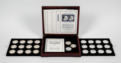 " LA FRANCE VICTORIEUSE " - Collection de 27 médail… - Photo 1