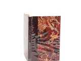 une image représentant un livre posé sur une table