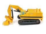 un petit bulldozer jaune sur fond blanc