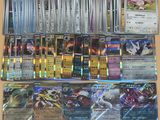 collection de cartes à collectionner Pokémon comprenant toutes les cartes contenues dans la boîte