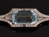 an art deco aquamarinee and diamond ring