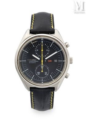 une image d'une montre en gros plan sur fond blanc