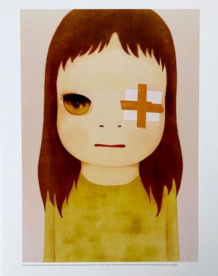 un tableau représentant une petite fille avec une croix sur le visage