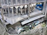 une image d'une machine servant à fabriquer un liquide