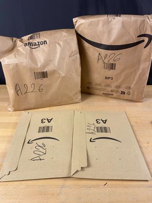 Lot de 4 colis Mystère (Retour Amazon,NPAI ,Adresse incomplè…