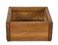 208 Jardinière en bois. (photo 3)