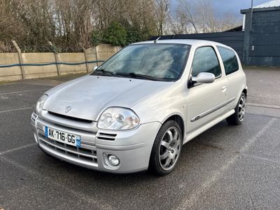 RENAULT CLIO 2.0 170 RS - Genre : VP - Carrosserie : CI - Energie : ES