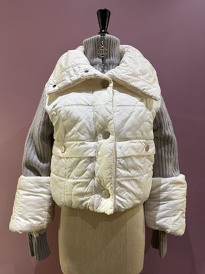 Doudoune CHANEL T.S effet pull zippé, lainet et nylon, avec …