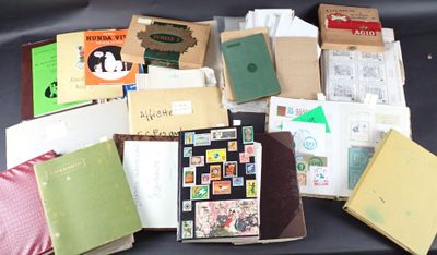 1 énorme carton et 1 plus petit d'une étonnante collection s…