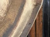 a close up view of a piece of wood that has been cut