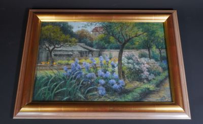 une photo d'un tableau accroché au mur