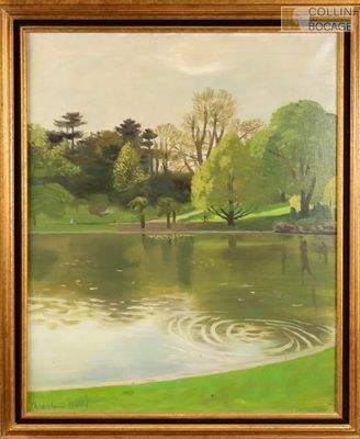 une peinture à l'huile représentant un étang dans un parc, avec des arbres en arrière-plan