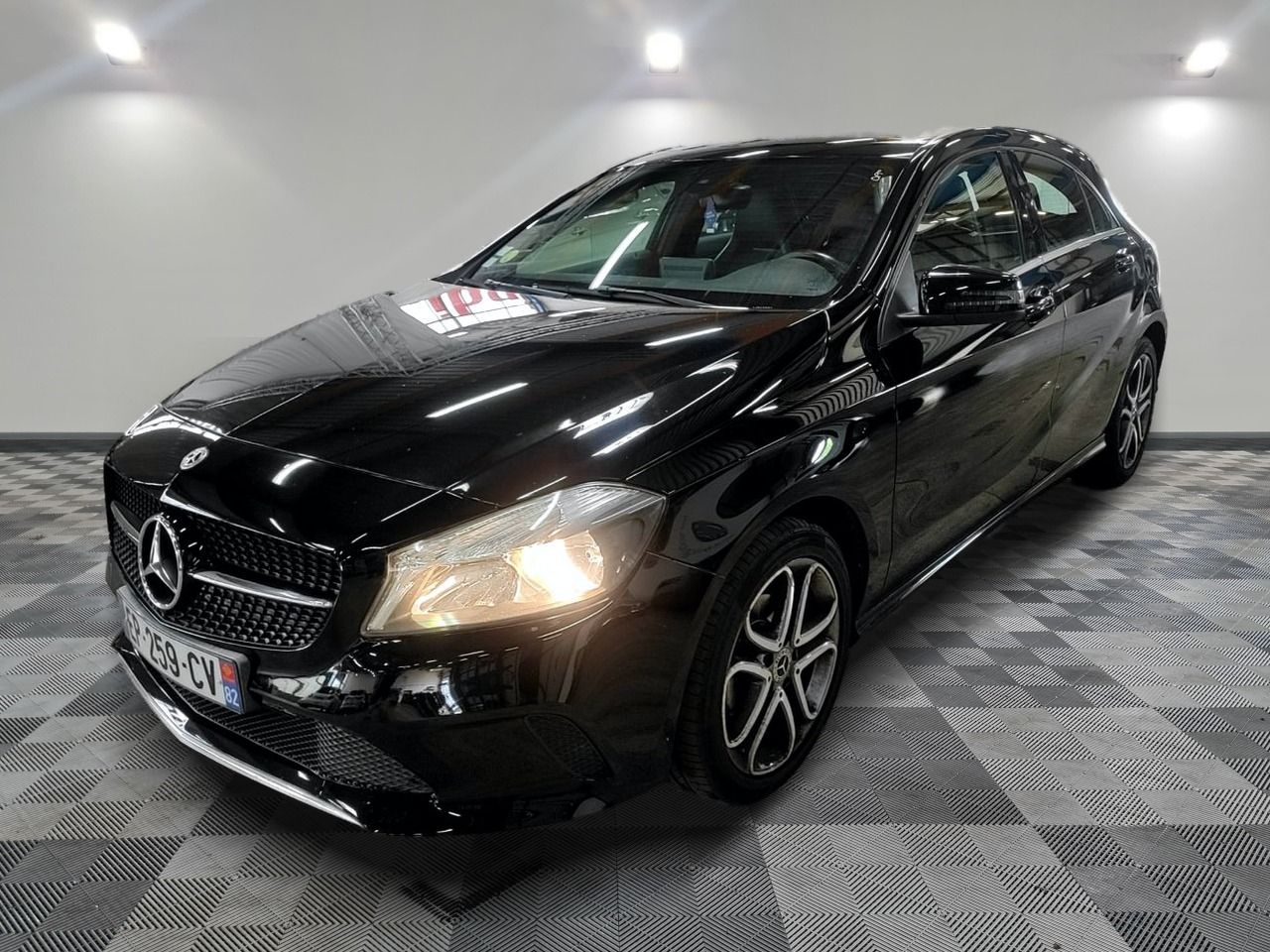 MERCEDES-BENZ - CLASSE A 160 D 7G-DCT INSPIRATION - GO - Mise en service: 11/07/2017 - euro 6 Broutement moteur au ra...