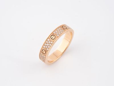Bague « Love » Cartier en or rose 18 carats sertie de diamants