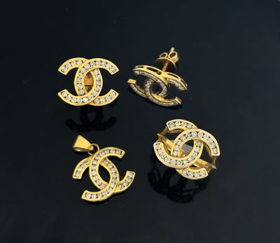PARURE en or jaune comprenant une BAGUE (585 mil.