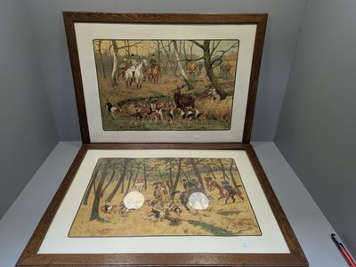 deux tableaux représentant une scène de chasse, dans un cadre en bois