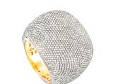 une bague en or blanc et diamants