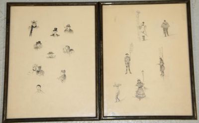 deux dessins encadrés représentant des personnes dans différentes poses, accrochés au mur