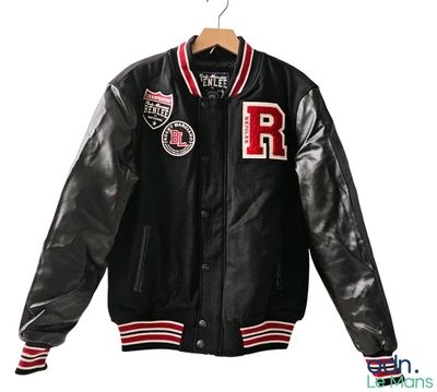 une veste en cuir noir ornée de pièces rouges et blanches